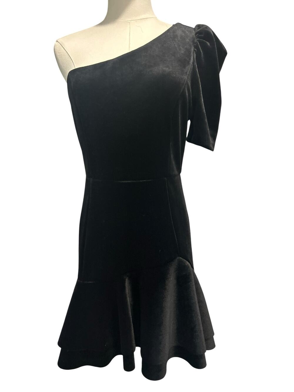DO+BE Black Velvet Dress NWT One Shoulder Y2K It Girl Med Layered Cocktail Party